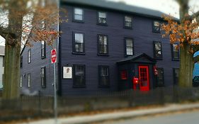 Daniels House Inn
